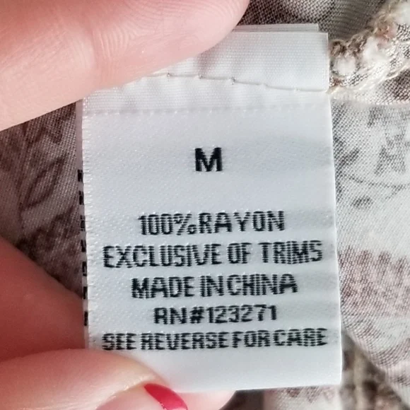 Vine and Valley v-neck spaghetti strap high low dress size Medium - Picture 4 of 10